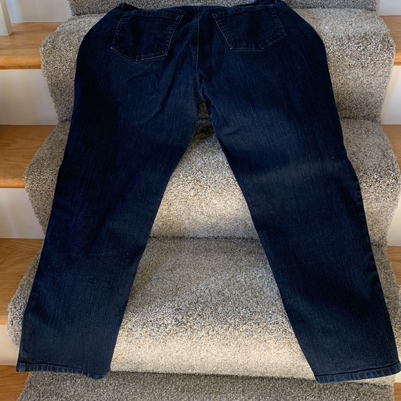 GV Dark Wash Stretch Amanda Straight Leg Jeans Size 14S - Picture 7 of 7